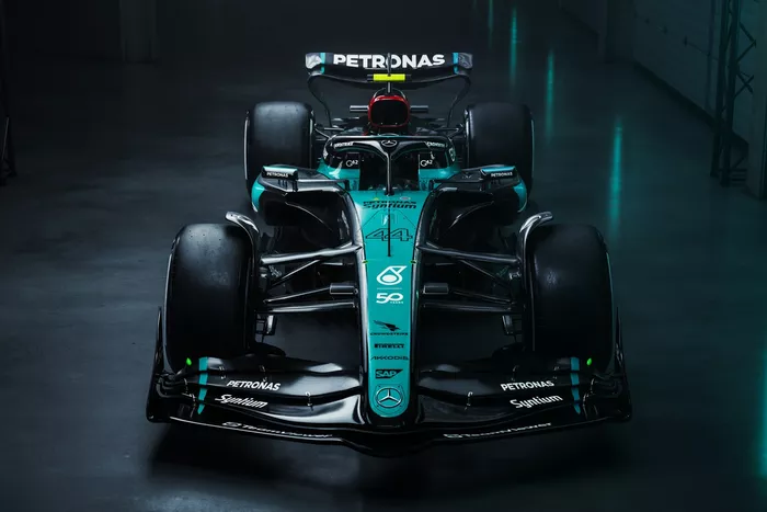 メルセデスW15特別カラーリング  