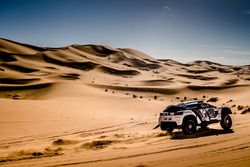 #304 Peugeot Sport Peugeot 2008 DKR: Carlos Sainz, Lucas Cruz