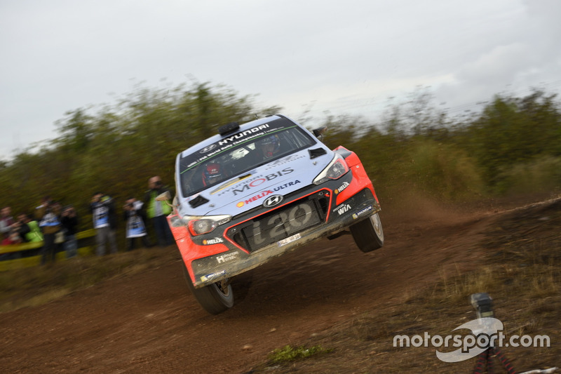 Thierry Neuville, Nicolas Gilsoul, Hyundai i20 WRC, Hyundai Motorsport