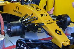 Renault Sport F1 Team RS16 front detail