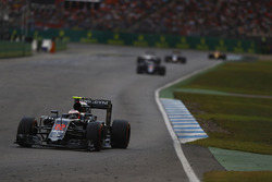 Jenson Button, McLaren MP4-31