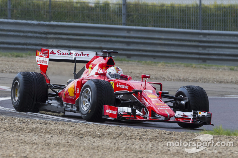 Sebastian Vettel, Ferrari SF-15T
