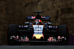 Daniil Kvyat, Scuderia Toro Rosso STR11