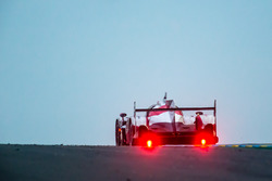 #6 Toyota Racing Toyota TS050 Hybrid: Stéphane Sarrazin, Mike Conway, Kamui Kobayashi