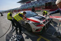 Pit stop, #125 NKPP Racing Seat Leon Cup Racer: Harry Hilders, Gijs Bessem