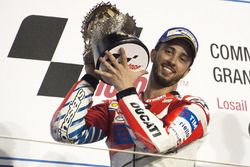 Podio: secondo posto Andrea Dovizioso, Ducati Team