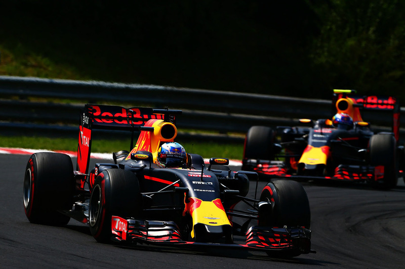 Daniel Ricciardo, Red Bull Racing RB12 and Max Verstappen, Red Bull Racing RB12