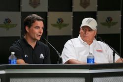 Jeff Gordon, Hendrick Motorsports Chevrolet y el dueño del equipo Rick Hendrick