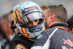 Карлос Сайнс-мл., Scuderia Toro Rosso