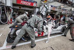 #2 Porsche Team Porsche 919 Hybrid: Romain Dumas, Neel Jani, Marc Lieb