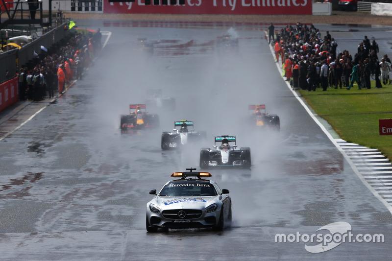 Lewis Hamilton, Mercedes AMG F1 W07 Hybrid leads behind the FIA Safety Car