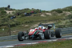 Nick Cassidy, Prema Powerteam Dallara F312 - Mercedes-Benz