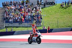 Ganador, Andrea Iannone, Ducati Team