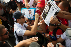 Felipe Massa, Williams signs autographs for the fans