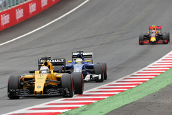Kevin Magnussen, Renault Sport F1 Team R.S.16