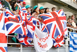 Lewis Hamilton, Mercedes AMG F1, fans