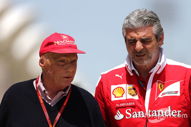 Niki Lauda, Mercedes Non-Executive Chairman and Maurizio Arrivabene, Ferrari Team Principal