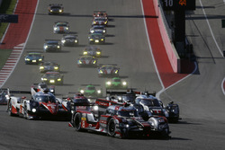 #8 Audi Sport Team Joest Audi R18 e-tron quattro: Lucas di Grassi, Loic Duval, Oliver Jarvis