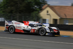 #5 Toyota Racing Toyota TS050 Hybrid: Anthony Davidson, Sテゥbastien Buemi, Kazuki Nakajima