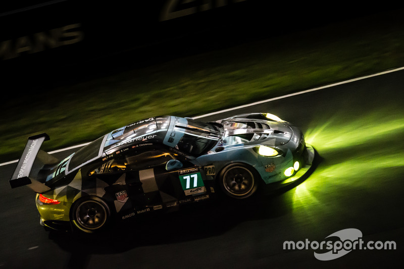 31. #77 Dempsey Proton Competition Porsche 911 RSR: Richard Lietz, Michael Christensen, Philipp Eng