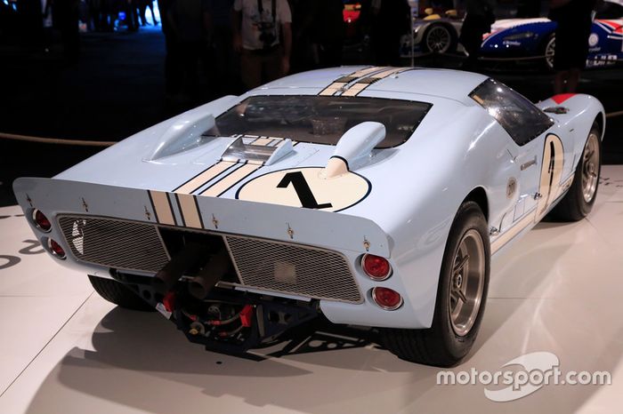 Le Mans 1966: segundo clasificado, Ken Miles, Denis Hulme, Ford GT 40