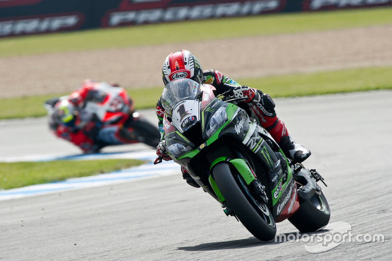 Donington 1: Platz 3 hinter Sykes und Giugliano. 13/13 Podeste
