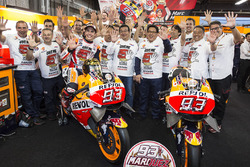 Ganador, Marc Márquez, Repsol Honda Team celebra con su equipo