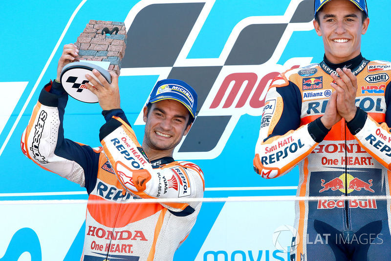 Podium: Racewinnaar Marc Marquez, Repsol Honda Team, tweede plaats Dani Pedrosa, Repsol Honda Team