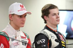 Mick Schumacher, Harrison Newey