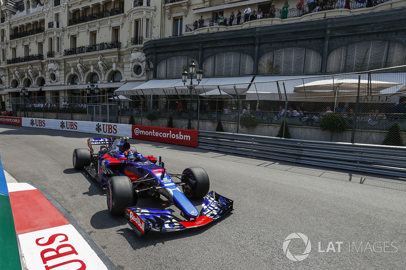 Carlos Sainz Jr., Scuderia Toro Rosso STR12