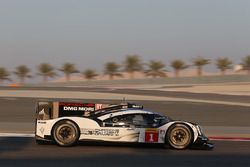 #1 Porsche Team Porsche 919 Hybrid: Timo Bernhard, Mark Webber, Brendon Hartley