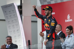 Le vainqueur Daniel Ricciardo, Red Bull Racing