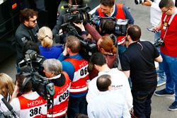 Fernando Alonso, McLaren, talks the media