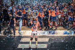 Ganadores #14 Red Bull KTM Factory Racing: Sam Sunderland