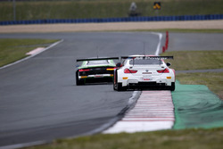 #42 BMW Team Schnitzer, BMW M6 GT3: Ricky Collard, Philipp Eng