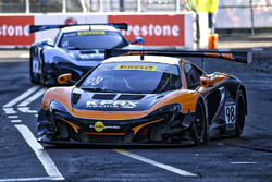 #98 K-Pax Racing McLaren 650S: Mike Hedlund