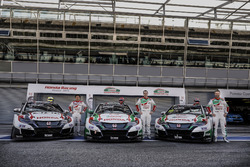 Ryo Michigami, Honda Racing Team JAS, Honda Civic WTCC ; Norbert Michelisz, Honda Racing Team JAS, Honda Civic WTCC; Tiago Monteiro, Honda Racing Team JAS, Honda Civic WTCC