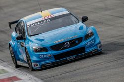 Yvan Muller, Polestar Cyan Racing, Volvo S60 Polestar TC1, piloto de desarrollo