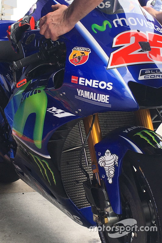 Alas internas Yamaha M1 MotoGP