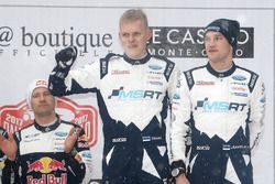 Podium : les troisièmes, Ott Tänak, Martin Järveoja, M-Sport