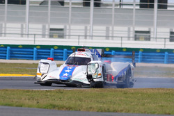 Crash, #81 DragonSpeed ORECA 07: Henrik Hedman, Nicolas Lapierre, Ben Hanley, Loic Duval