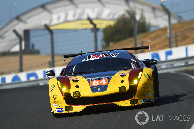 #84 JMW Motorsport Ferrari 488 GTE: Robert Smith, Will Stevens, Dries Vanthoor