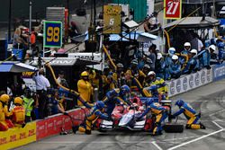 Alexander Rossi, Herta - Andretti Autosport Honda pit stop