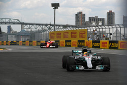 Lewis Hamilton, Mercedes-Benz F1 W08 runs wide