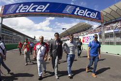 Daniel Suárez Grand Marshall de la carrera y Jimmy Morales director de la serie Nascar Mexico