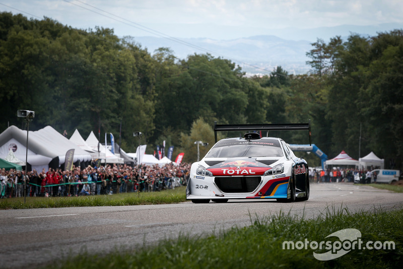 Sébastien Loeb, Peugeot 208 T16 Pikes Peak