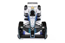 Formula E with Allianz branding