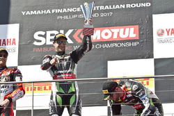 Podium: race winner Jonathan Rea, Kawasaki Racing