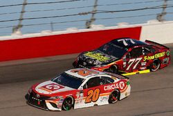 Matt Kenseth, Joe Gibbs Racing Toyota Erik Jones, Furniture Row Racing Toyota