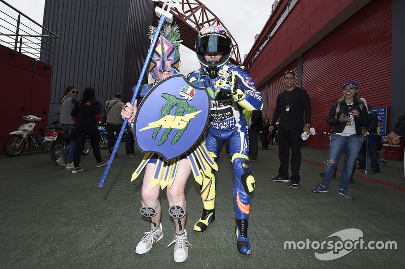 Valentino Rossi, Yamaha Factory Racing, fans